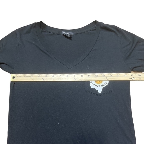 FOREVER 21 Womens Black Solid V-Neck Graphic T-shirt with pocket Small Cotton - Picture 14 of 16